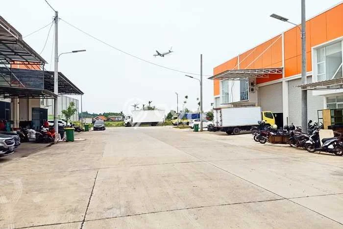 Area Strategis! Disewakan Gudang Lokasi Benda, Tangerang Cocok untuk Bisnis Area Strategis! Disewakan Gudang Lokasi Benda, Tangerang Cocok untuk Bisnis