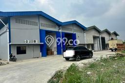 Unit Gudang Paling Strategis di Periuk Tangerang dengan LB 300m2 Unit Gudang Paling Strategis di Periuk Tangerang dengan LB 300m2