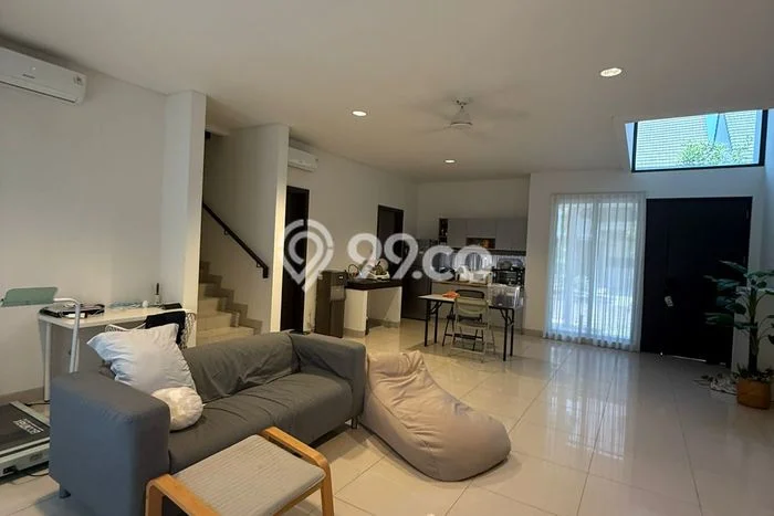 Jual Rumah Mewah Elegan Dengan View Eksklusif di Metland Menteng, Jakarta Timur Jual Rumah Mewah Elegan Dengan View Eksklusif di Metland Menteng, Jakarta Timur