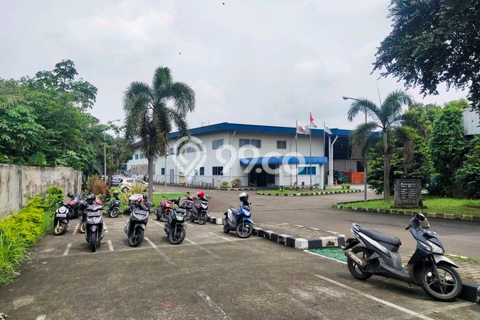 FOR SALE! Pabrik di Cibinong Bogor, LT 17526m2, LB 8380m2 FOR SALE! Pabrik di Cibinong Bogor, LT 17526m2, LB 8380m2