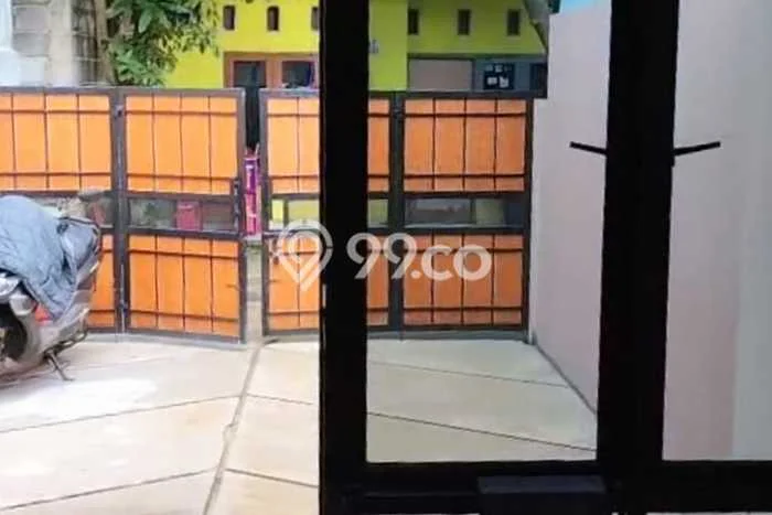 Rumah Modern 2 KT di Tanah Baru Depok Unfurnished Rumah Modern 2 KT di Tanah Baru Depok Unfurnished