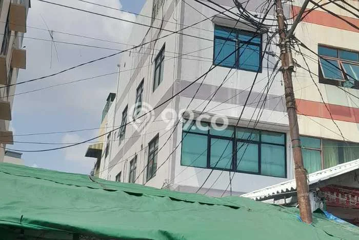 Unit Ruko Dijual di Jakarta Barat LT 70m2 & LB 245m2 Unit Ruko Dijual di Jakarta Barat LT 70m2 & LB 245m2