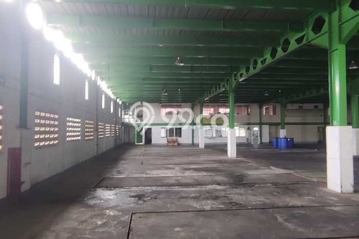 Pabrik Kawasan Ciracas, Luas 14246m², Pusat Bisnis, Lokasi Premium Pabrik Kawasan Ciracas, Luas 14246m², Pusat Bisnis, Lokasi Premium