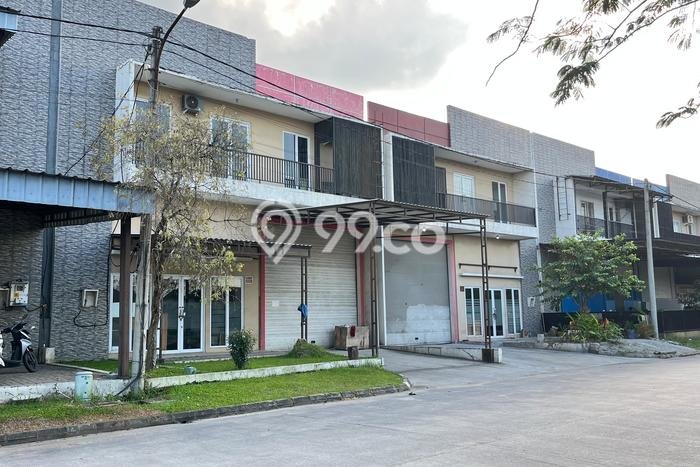 Unit Gudang Dijual di Cikupa Tangerang Luas Bangunan 432m2 Unit Gudang Dijual di Cikupa Tangerang Luas Bangunan 432m2
