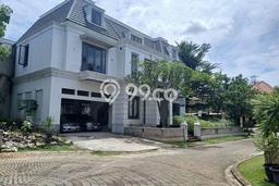 Siap Huni Hunian Elit 4 Kamar di Ciputat Timur Dekat ke Mana Saja Siap Huni Hunian Elit 4 Kamar di Ciputat Timur Dekat ke Mana Saja