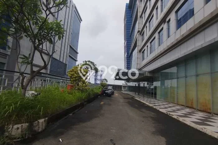 Kantor Dijual di Benda Tangerang dengan Luas Bangunan 15000m2 Kantor Dijual di Benda Tangerang dengan Luas Bangunan 15000m2