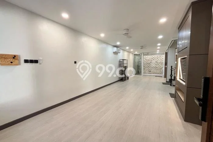 Rumah Luxury Modern Siap Huni di Muara Karang Jakarta Utara Rumah Luxury Modern Siap Huni di Muara Karang Jakarta Utara