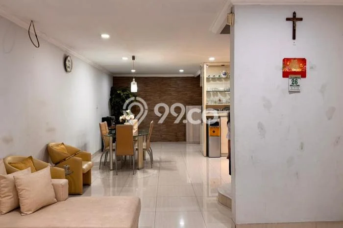 Ready to Use! Premium House LT 110m2 Desain Modern di Bandengan Ready to Use! Premium House LT 110m2 Desain Modern di Bandengan