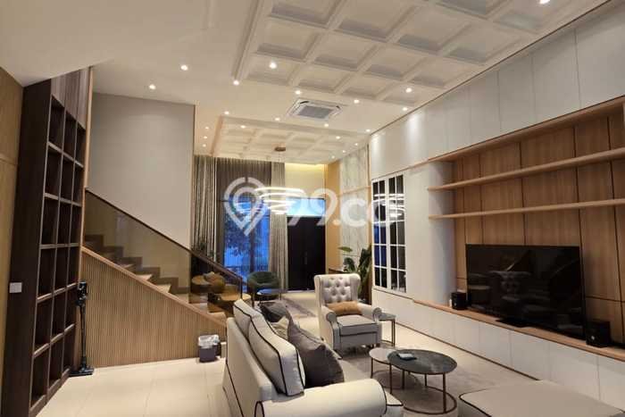 Jual Rumah Luas Megah Dengan View Cantik di Pantai Indah Kapuk 2, Jakarta Utara Jual Rumah Luas Megah Dengan View Cantik di Pantai Indah Kapuk 2, Jakarta Utara