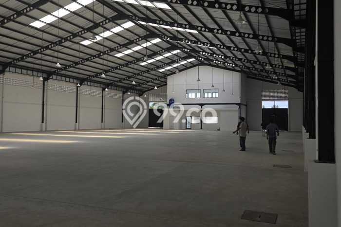 Gudang Disewakan Cepat di Pakuhaji Tangerang LB 1620m2 Gudang Disewakan Cepat di Pakuhaji Tangerang LB 1620m2