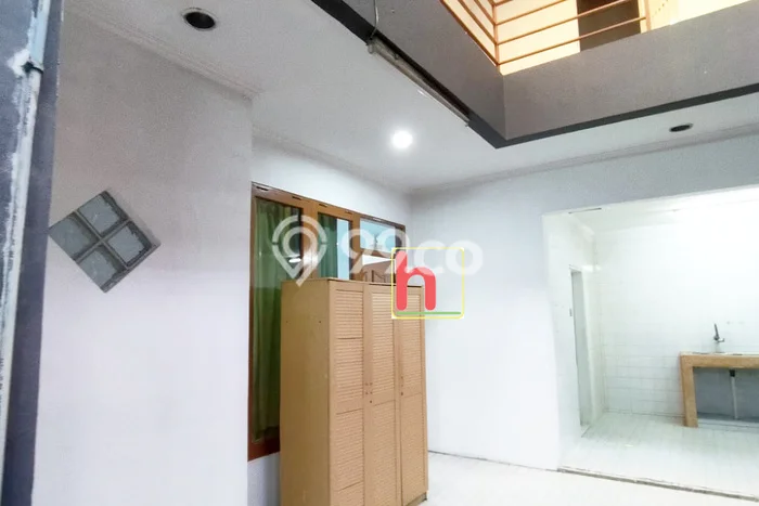Jarang Ada! Rumah Kontrakan 4 Kamar Nyaman Siap Huni Muara Karang Jarang Ada! Rumah Kontrakan 4 Kamar Nyaman Siap Huni Muara Karang