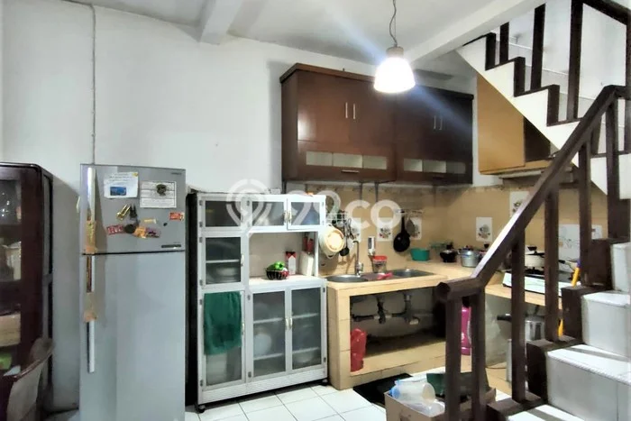 Dijual Rumah 3 Kamar Lokasi Ideal Bagus dan Strategis di Pancoran Mas Dijual Rumah 3 Kamar Lokasi Ideal Bagus dan Strategis di Pancoran Mas