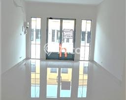 Ruko Disewa di Tangerang dengan LB 91m2 Area Komersial Ramai Ruko Disewa di Tangerang dengan LB 91m2 Area Komersial Ramai