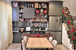 For Sale! Luxury House LT 80m2 Desain Elegan di Pantai Indah Kapuk 2 For Sale! Luxury House LT 80m2 Desain Elegan di Pantai Indah Kapuk 2