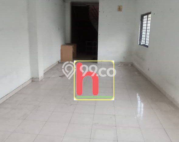 Ruko Dijual di Prime Area Jakarta Barat Luas 150m2 Ruko Dijual di Prime Area Jakarta Barat Luas 150m2