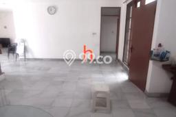 Rumah Luxury di Jakarta Utara Strategis Kondisi Terawat Rumah Luxury di Jakarta Utara Strategis Kondisi Terawat