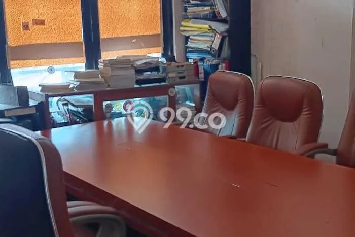 Unit Komersial Dijual di Menteng Jakarta Pusat Luas Tanah 231m2, Luas Bangunan 400m2 Unit Komersial Dijual di Menteng Jakarta Pusat Luas Tanah 231m2, Luas Bangunan 400m2