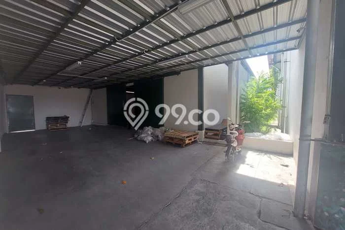 Gudang disewakan di Kelapa Gading Jakarta Utara dengan luas bangunan 3200m2 Gudang disewakan di Kelapa Gading Jakarta Utara dengan luas bangunan 3200m2