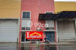 LOKASI STRATEGIS! Gudang Disewakan di Cakung, Luas 162m², Lokasi Niaga LOKASI STRATEGIS! Gudang Disewakan di Cakung, Luas 162m², Lokasi Niaga