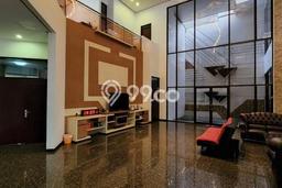 Rumah Luxury Modern Siap Huni di Pondok Indah Jakarta Selatan Rumah Luxury Modern Siap Huni di Pondok Indah Jakarta Selatan