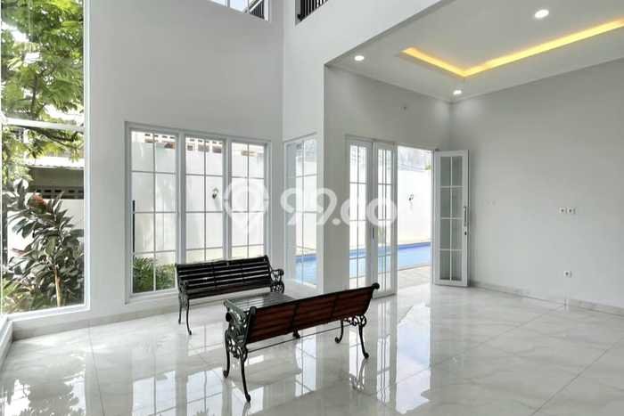 Hunian Mewah LB 450m2 Siap Huni Desain Elegan di Lebak Bulus, Jakarta Selatan Hunian Mewah LB 450m2 Siap Huni Desain Elegan di Lebak Bulus, Jakarta Selatan