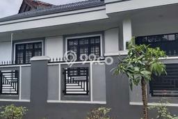 For Sale! Premium House LT 210m2 Desain Elegan di Bintaro For Sale! Premium House LT 210m2 Desain Elegan di Bintaro