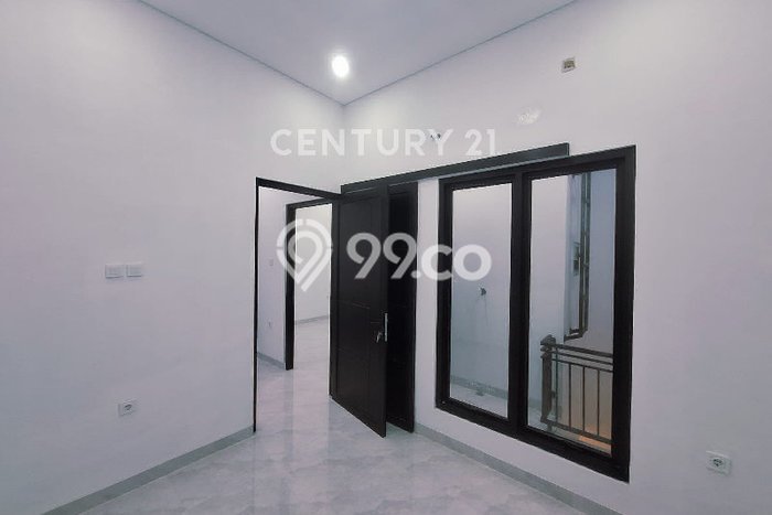 Jual Rumah Eksklusif 4 KT di Graha Raya Bintaro, Tangerang Selatan Jual Rumah Eksklusif 4 KT di Graha Raya Bintaro, Tangerang Selatan