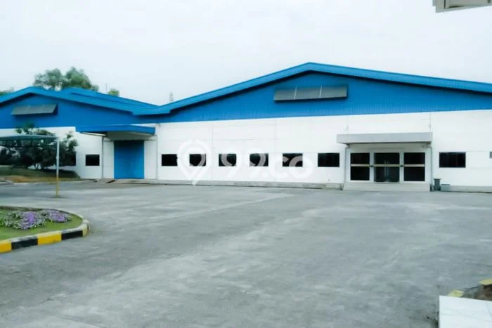 FOR SALE! Pabrik di Karawang Timur Karawang, LT 38567m2, LB 5000m2 FOR SALE! Pabrik di Karawang Timur Karawang, LT 38567m2, LB 5000m2