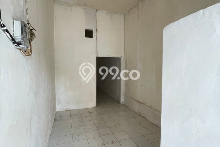 Ruko Dijual di Prime Area Jakarta Barat Luas 180m2 Ruko Dijual di Prime Area Jakarta Barat Luas 180m2