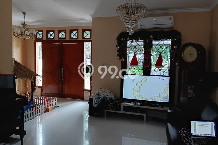 Hunian Cantik Modern Lb 150m2 di Cengkareng, Jakarta Barat Hunian Cantik Modern Lb 150m2 di Cengkareng, Jakarta Barat