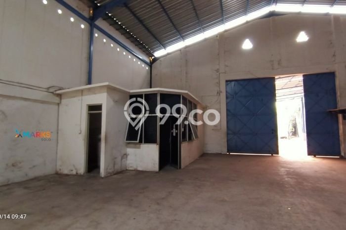 AREA BISNIS! Gudang Kawasan Solo Baru, Luas 2100m², Area Premium AREA BISNIS! Gudang Kawasan Solo Baru, Luas 2100m², Area Premium