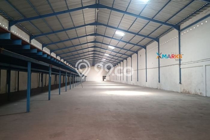 AREA BISNIS! Gudang Kawasan Solo Baru, Luas 2100m², Area Premium AREA BISNIS! Gudang Kawasan Solo Baru, Luas 2100m², Area Premium