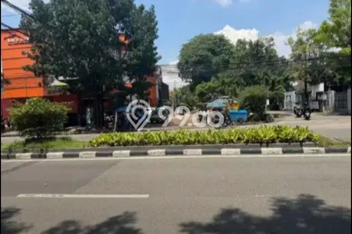 Gudang Disewa di Bandung dengan LB 370m2 Area Komersial Ramai Gudang Disewa di Bandung dengan LB 370m2 Area Komersial Ramai
