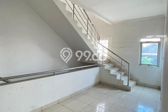 Disewakan Ruko di Kawasan Ramai Laswi Luas 225m2 Disewakan Ruko di Kawasan Ramai Laswi Luas 225m2