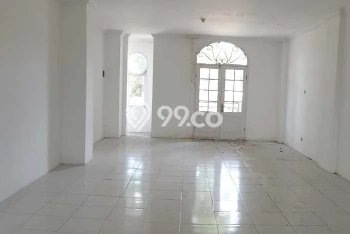 Ruko disewakan lokasi strategis Cihampelas Bandung Barat 342m2 Ruko disewakan lokasi strategis Cihampelas Bandung Barat 342m2
