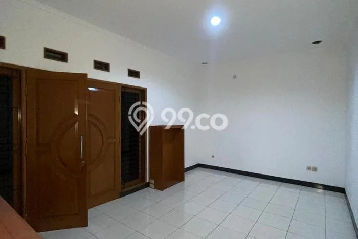 Rumah sewa siap pakai 4 Kamar Tidur di Setiabudi, Bandung Rumah sewa siap pakai 4 Kamar Tidur di Setiabudi, Bandung