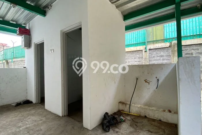 Disewakan Gudang di Kawasan Ramai Soekarno Hatta Luas 1500m2 Disewakan Gudang di Kawasan Ramai Soekarno Hatta Luas 1500m2