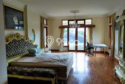 For Sale! Luxury House LT 825m2 Desain Elegan di Setiabudi For Sale! Luxury House LT 825m2 Desain Elegan di Setiabudi