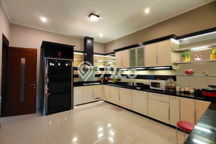 Dijual Rumah Premium dengan Fasilitas Sekitar Komplit di Cimahi Utara, Cimahi Dijual Rumah Premium dengan Fasilitas Sekitar Komplit di Cimahi Utara, Cimahi