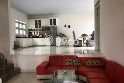 Ready to Use! Luxury House LT 186m2 Desain Elegan di Ciumbuleuit Ready to Use! Luxury House LT 186m2 Desain Elegan di Ciumbuleuit