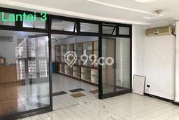 Disewakan Ruko di Kawasan Ramai Surya Sumantri Luas 251m2 Disewakan Ruko di Kawasan Ramai Surya Sumantri Luas 251m2