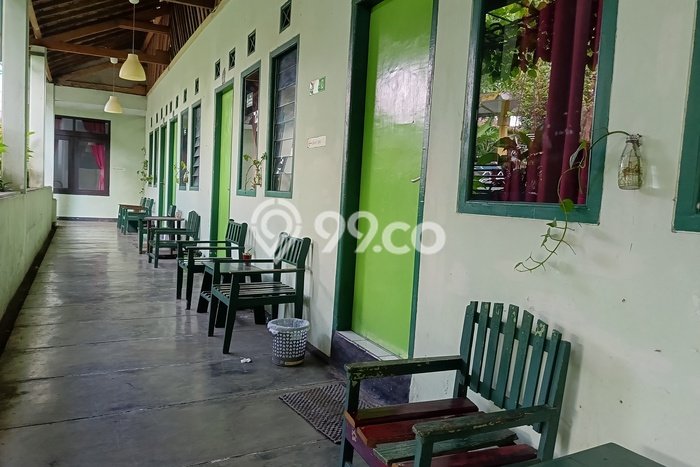 Unit Komersial Dijual di Cimahi Selatan Cimahi Luas Tanah 3254m2, Luas Bangunan 2000m2 Unit Komersial Dijual di Cimahi Selatan Cimahi Luas Tanah 3254m2, Luas Bangunan 2000m2