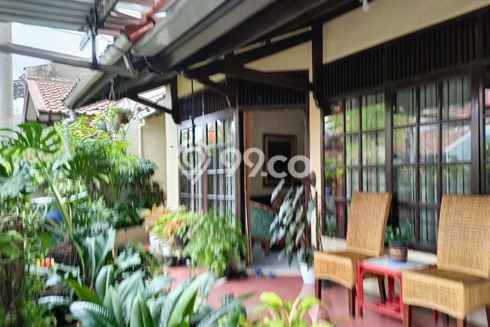 Rumah Minimalis 5 KT di Kopo Bandung Semi Furnished Rumah Minimalis 5 KT di Kopo Bandung Semi Furnished