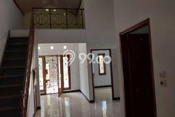 Rumah Minimalis 3 KT di Taman Kopo Indah Bandung Unfurnished Rumah Minimalis 3 KT di Taman Kopo Indah Bandung Unfurnished