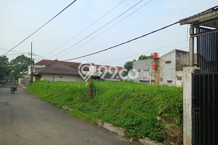 Lahan Strategis di Regol Dijual dengan Luas 300m2 Lahan Strategis di Regol Dijual dengan Luas 300m2