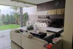 Dijual Rumah Luas Elegan Dengan View Cantik di Taman Kopo Indah, Bandung Dijual Rumah Luas Elegan Dengan View Cantik di Taman Kopo Indah, Bandung