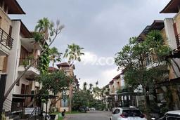 Ready to Use! Premium House LT 150m2 Desain Elegan di ciumbuleuit Ready to Use! Premium House LT 150m2 Desain Elegan di ciumbuleuit