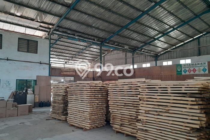 Gudang For Sale di Kawasan Cileungsi, Bogor Harga Kompetitif Gudang For Sale di Kawasan Cileungsi, Bogor Harga Kompetitif