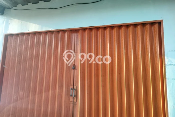 Disewakan Ruko komersial di Curug luas bangunan 48m2 Disewakan Ruko komersial di Curug luas bangunan 48m2