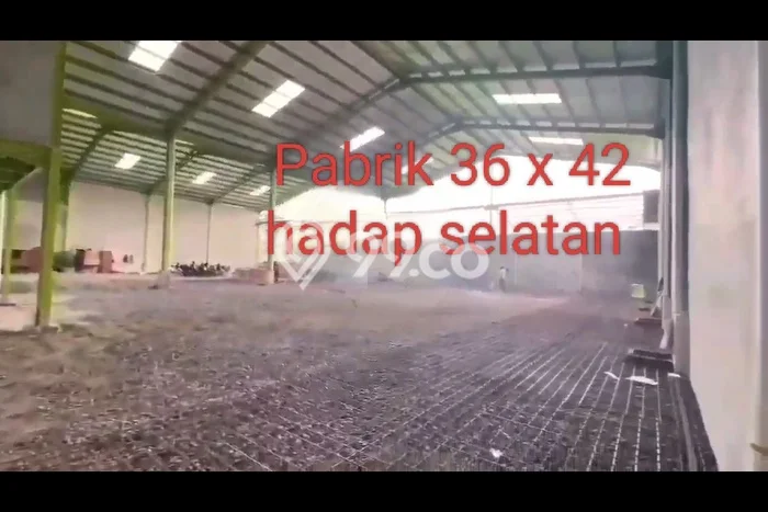 Pabrik Disewa di Cikupa, Tangerang, LT 1728m2 / LB 1728m2 Pabrik Disewa di Cikupa, Tangerang, LT 1728m2 / LB 1728m2